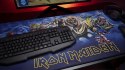 Podkładka XXL Iron Maiden 900x400 mm - gamingowa mata pod mysz i klawiaturę, Eddie, antypoślizgowa, 3 mm