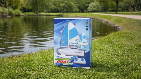 ŁÓDKA ŻAGLOWA RC SAILING BOAT ZDALNIE STEROWANA 2.4 GHz PILOT Żaglówka