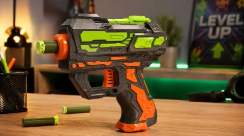 PISTOLET BLASTER HIP SHOT SWIFTFIRE 6 STRZAŁEK PIANKOWYCH 8+