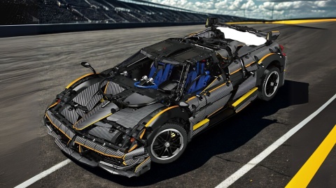 Pagani Huayra z klocków –skala 1:8 czarny 4800 elementów