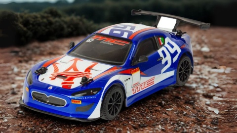 Samochód zdalnie sterowany RC Maserati Granturismo 1:24 niebieski Samochód zdalnie sterowany RC Maserati Granturismo 1:24 niebieski