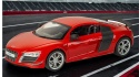 Zdalnie sterowane Audi R8 GT RC 1:18 – czerwony samochód