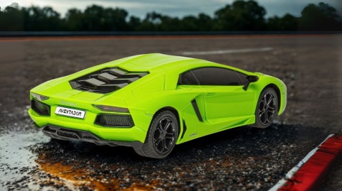 Zdalnie sterowane Lamborghini Aventador RC 1:24 zielone RC auto Zdalnie sterowane Lamborghini Aventador RC 1:24 zielone RC auto