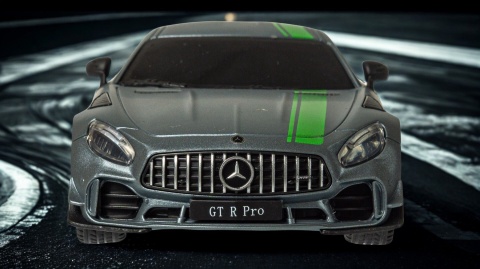 Zdalnie sterowany Mercedes-Benz AMG 1:24 – auto RC szary Zdalnie sterowany Mercedes-Benz AMG 1:24 – auto RC szary