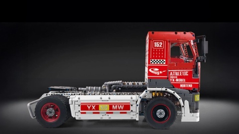 Zestaw klocków ciężarówka Mould King – realistyczny model 2638+ el Zestaw klocków ciężarówka Mould King – realistyczny model 2638+ el